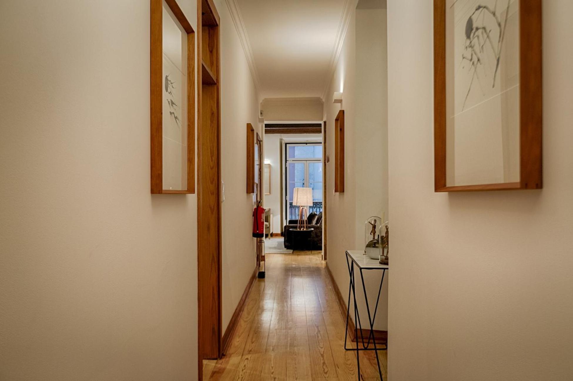 Master Historical Gem In Chiado * Lissabon